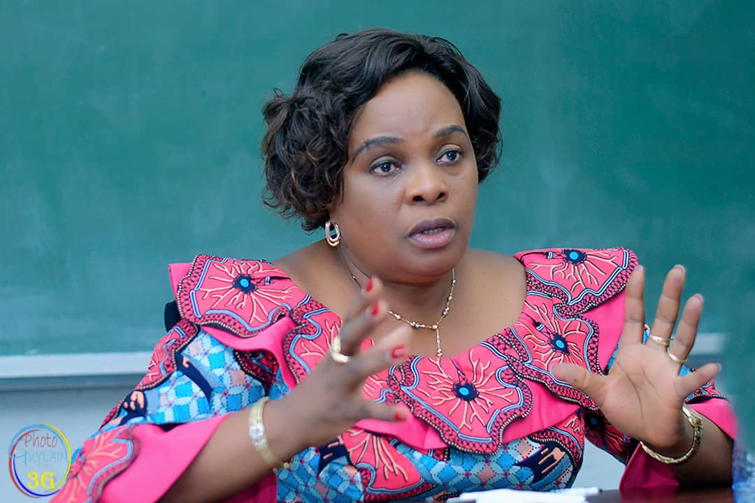LukongoSylvain's tweet photo. #RDC:Le dg de la @rtncofficielle1 Sylvie #Elenge victime de sa bonne question à la tête de la RADIO TÉLÉVISION NATIONALE CONGOLAISE (RTNC) demande à tous ses détracteurs de fournir toutes les preuves possible de leurs allégations mensongères contre sa personne. RTNC Engenga c'est encore possible.