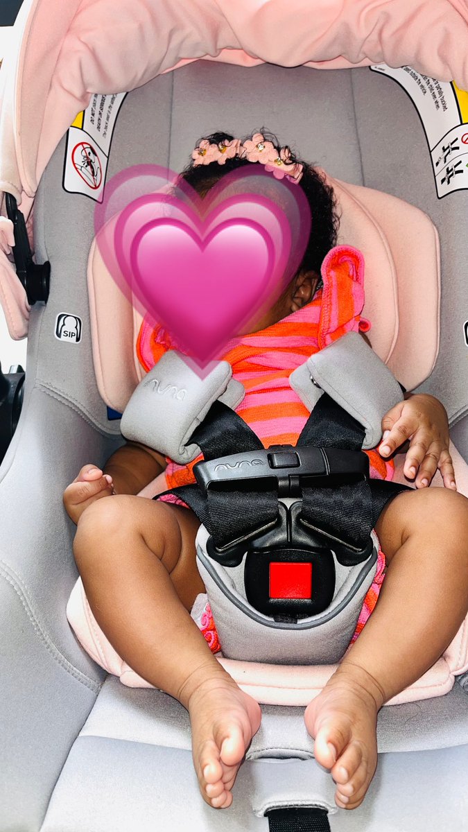 TkeyaAnn's tweet photo. She's so perfect and happy 🥰🫶🏽😘 I love her aura! https://t.co/zCI4EUjJEr