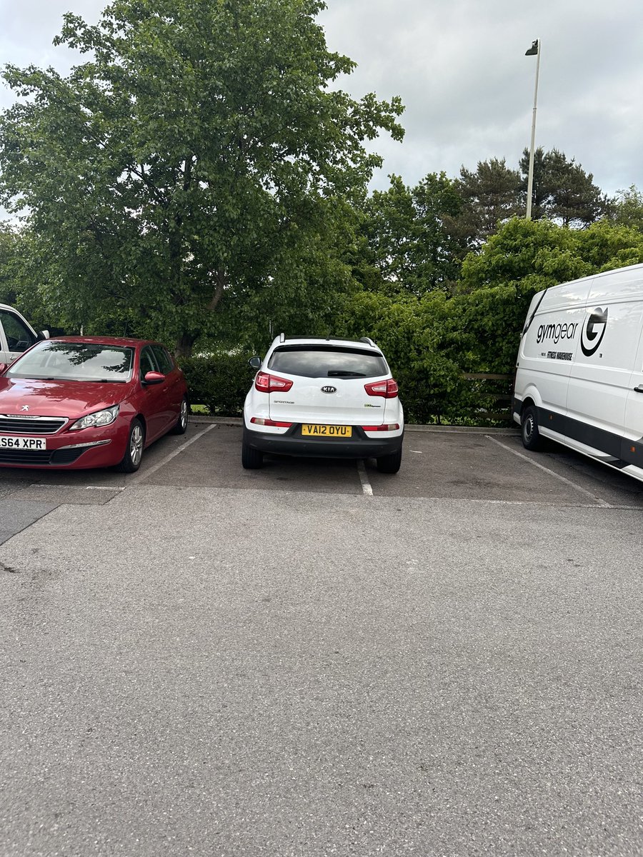 JayPL2's tweet image. #yplac premier inn Bridgend central