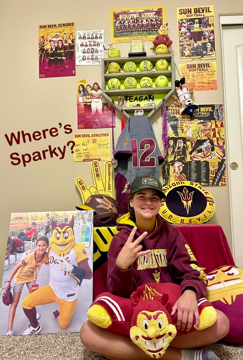 sundevilclub's tweet photo. VOTE NOW: We received a ton of creative submissions from those who made qualifying gifts and received the exclusive #BackYourDevils Week hats. Below are the four finalists, vote on your favorite now! (Voting closes Friday, May 31) https://t.co/55C4HR9l83