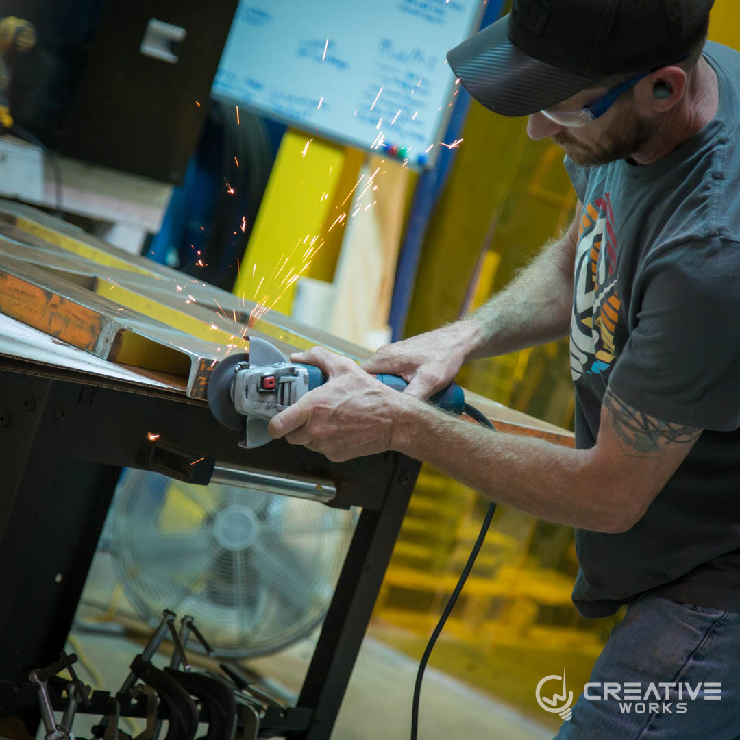 theWOWeffect's tweet photo. What do we have going on in the 𝐓𝐡𝐞𝐦𝐞 𝐅𝐚𝐜𝐭𝐨𝐫𝐲 ⚙️🛠️, you ask?

Let us show you! 😁😁

#themefactory #workshop #paint #foam #wood #craftsman #artist #art #artdaily #theWOWeffect https://t.co/CXk2xzxFjJ