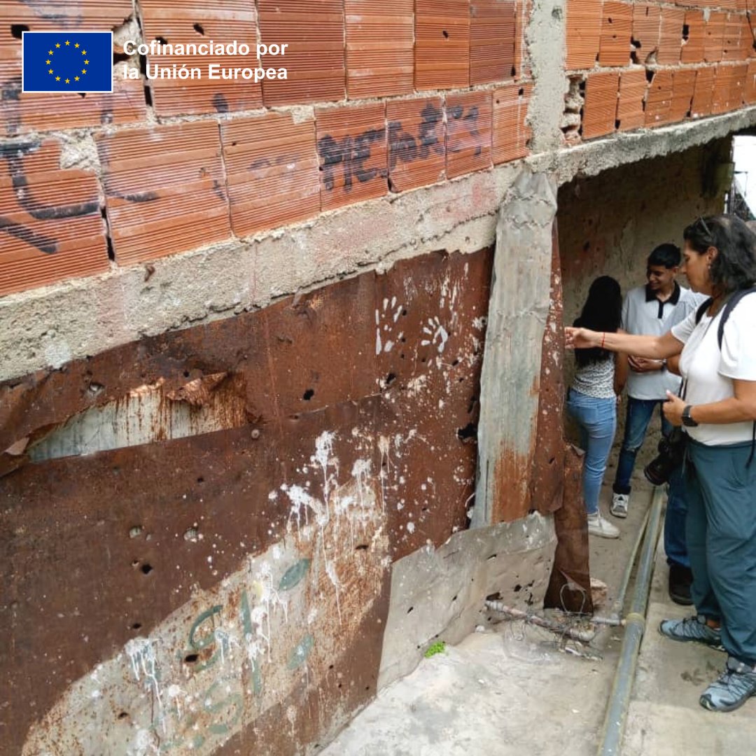 Plural_Vzla's tweet image. #Cota905Positivo apuesta a “construir desde la memoria” para fortalecer la autonomía en las comunidades, habilitando espacios de formación y capacitación que ofrezcan oportunidades alternativas a los escenarios de violencia.