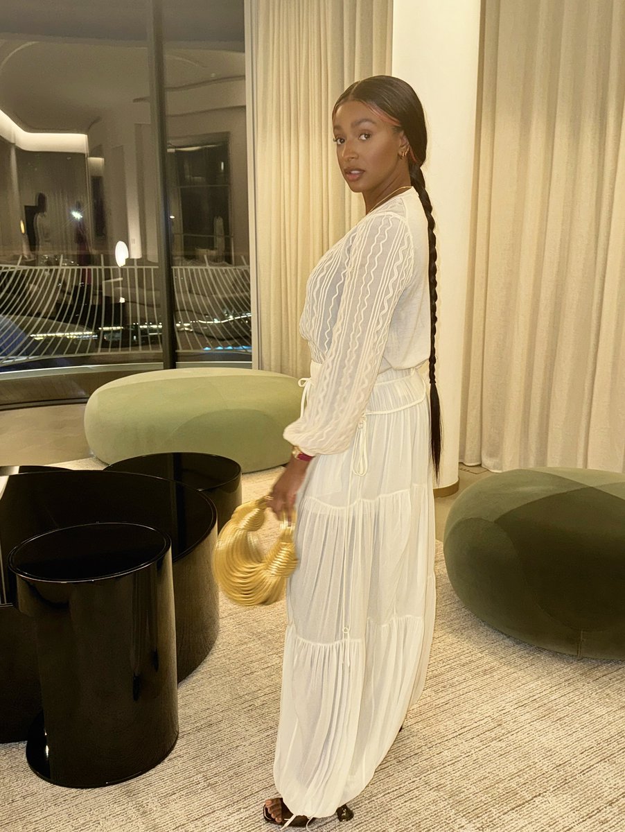 Living in the OVERFLOW 🕊️🌞 #CuppyDat