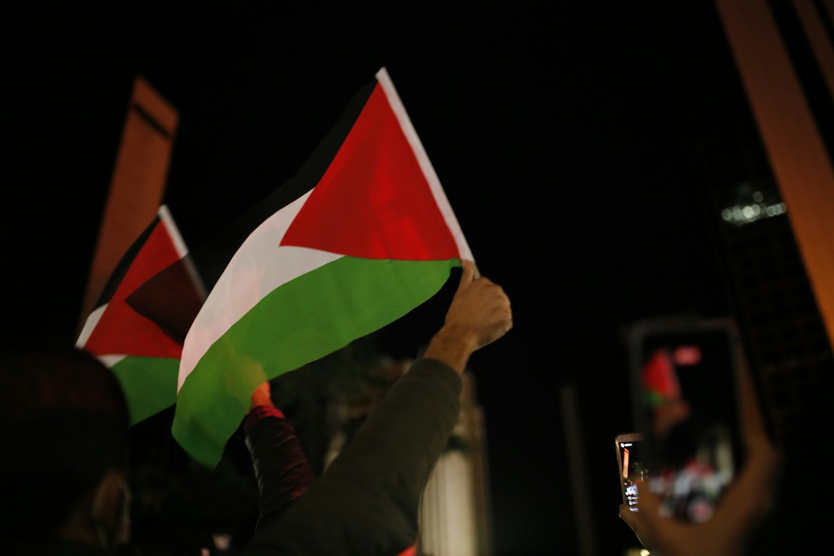 TheDrDede's tweet photo. Our hearts are heavy with the recent airstrikes on Rafah. We continue to stand in solidarity with Palestine and call for an immediate end to the atrocities being levied upon them by the Israeli occupation. 

✊🏼✊🏽✊🏿Free Palestine! https://t.co/GEUbxNt1Is