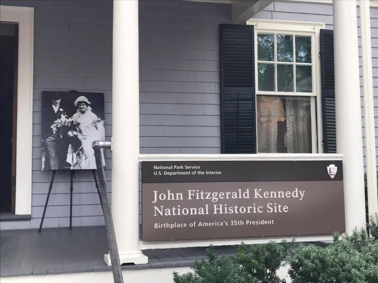 At about 3pm on May 29, 1917, #JohnFKennedy was born in his home in #BrooklineMA. He became the nation's 35th #POTUS.  @JFKLibrary @JfkMuseum @Kennedy_School @JFK_SS @JFKJrForum @IrishEcho  irishboston.blogspot.com/2024/05/presid…