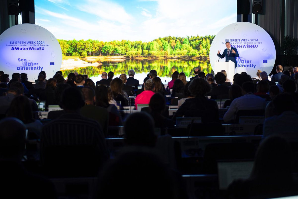 Boosting our #water #resilience is absolutely critical.

#EUGreenWeek Happy to have announced the launch of a new campaign - #WaterWiseEU - to define an inclusive, comprehensive trajectory for the EU to achieve #WaterResilience by 2050.

📝 👉 ec.europa.eu/commission/pre…