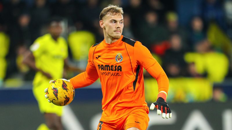 🚨❗️Chelsea are believed to be exploring the market for goalkeepers They are understood to have contacted representatives of Villarreal goalkeeper Filip Jorgensen, 22, over a potential summer move. (@NizaarKinsella) #CFC