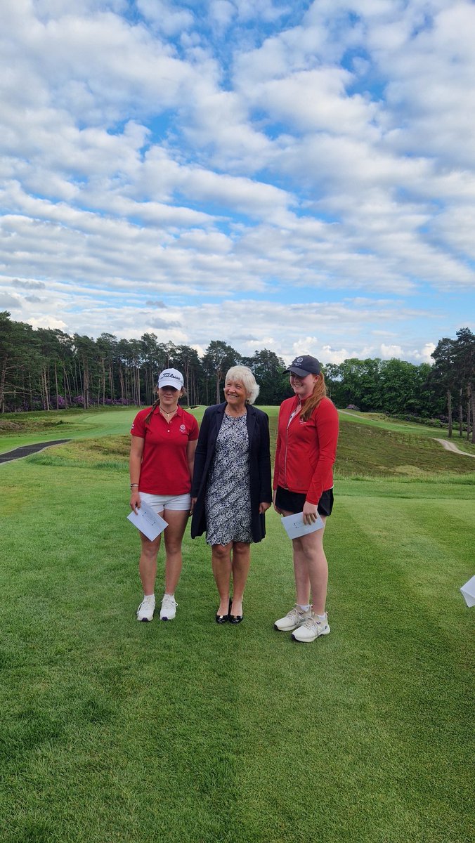 Combined with the event at Sunningdale, the joint winners of The Critchey Astor Salver are Matilde Santilli and Annabel Peaford ⛳️