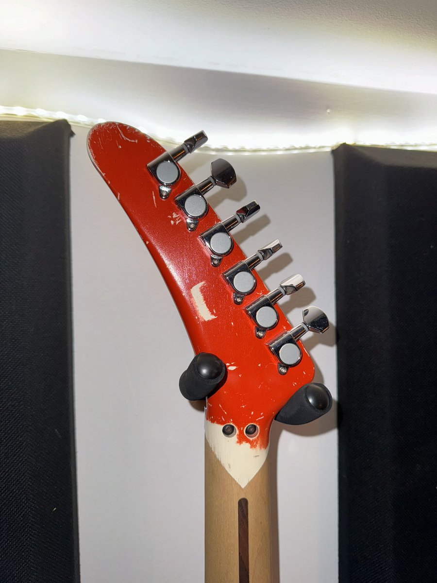 Is the Kramer 5150 the best guitar Eddie Van Halen played?