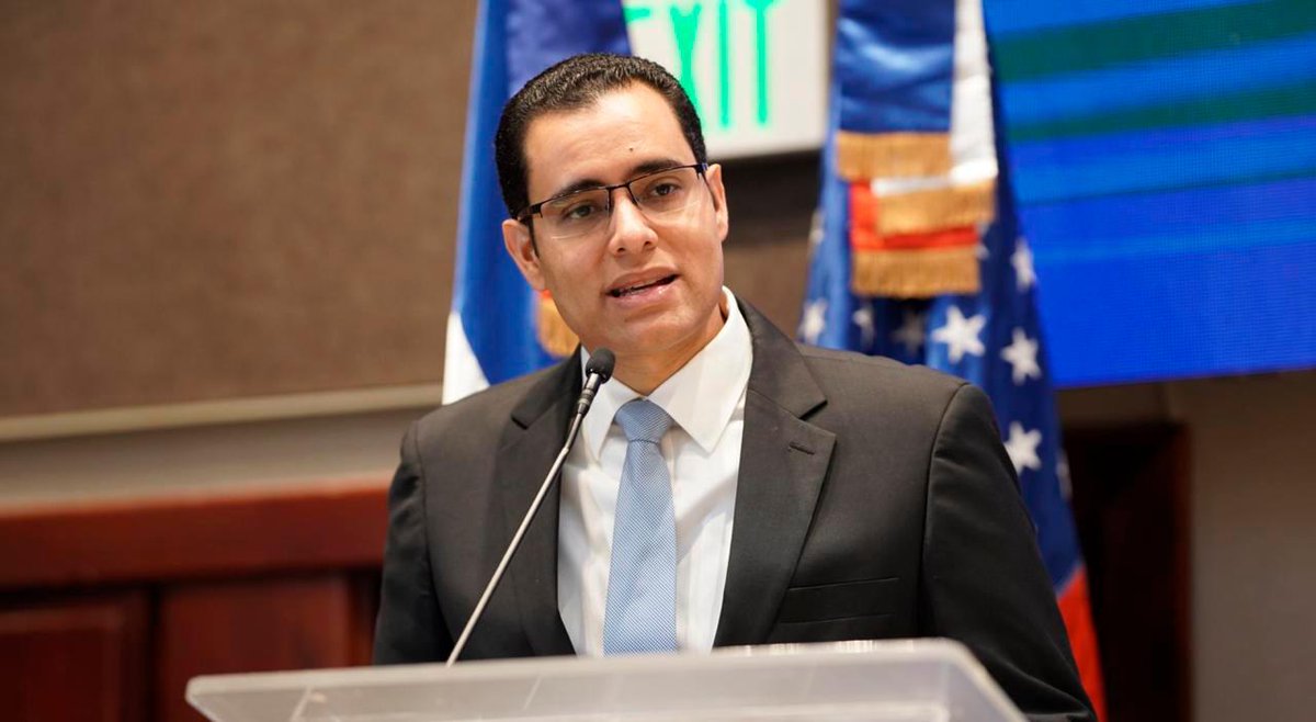 Juan Ariel dice reforma fiscal debe “entrarle de lleno al sector eléctrico” 👉wp.me/pbRwvr-1qwN #NoticiasRNN #Reformafiscal #Gobierno #JuanAriel @jochivicente