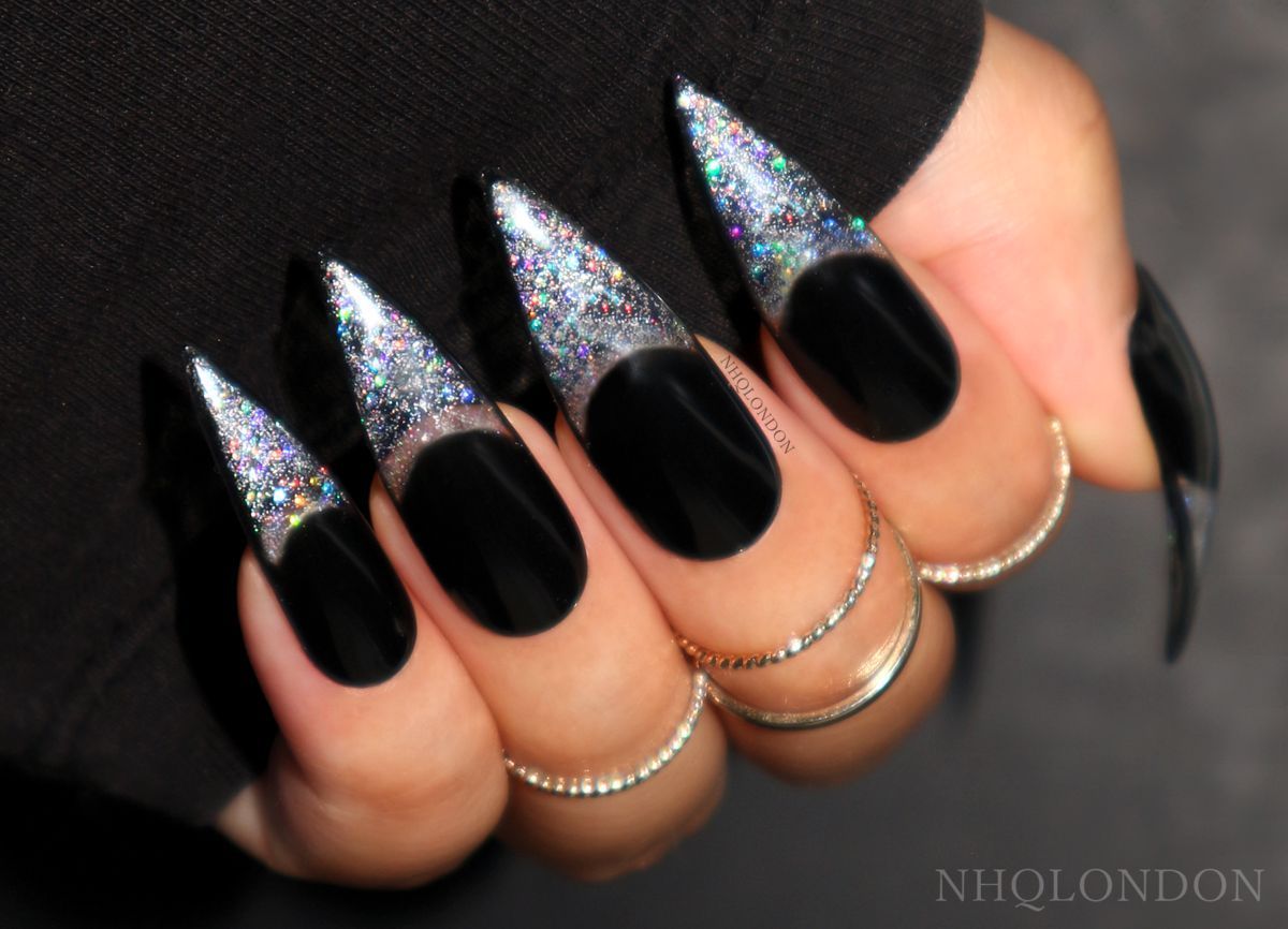 Not for the faint-hearted!

Complete your aesthetic with custom press on nails ➡ nhqlondon.com/products/black… 
🖤Handmade 
🌎Delivery worldwide 

#black #darkness #alt #alternative #altfashion #gothfashion #goths #gothic #inked #cosplaygirl #altgirl