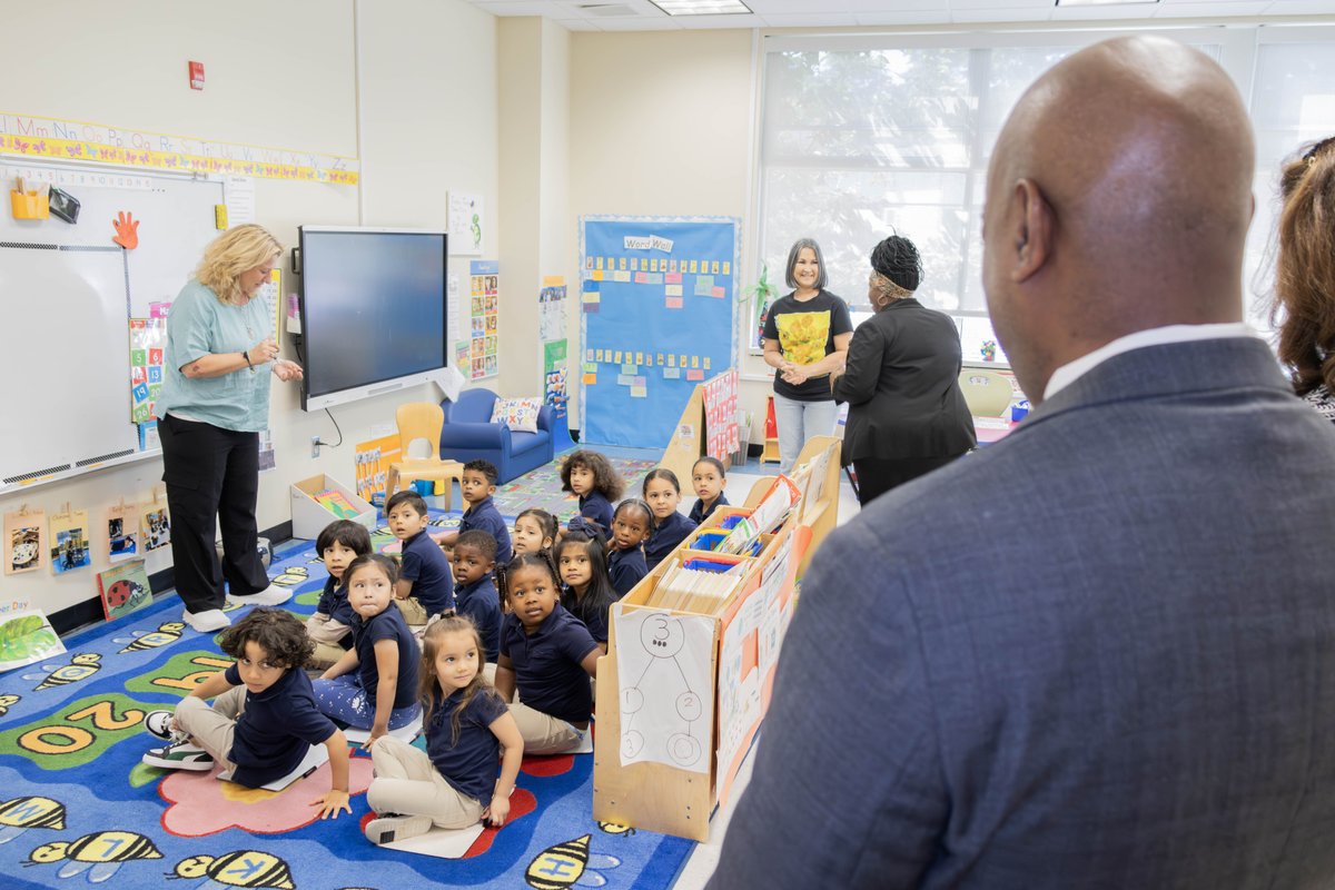 As much as things change, so much remains the same. Today Mayor @rasjbaraka was principal for a day at Park Elementary School, spending the morning with the students where they asked questions about his role as mayor, his journey in public service, and other topics.