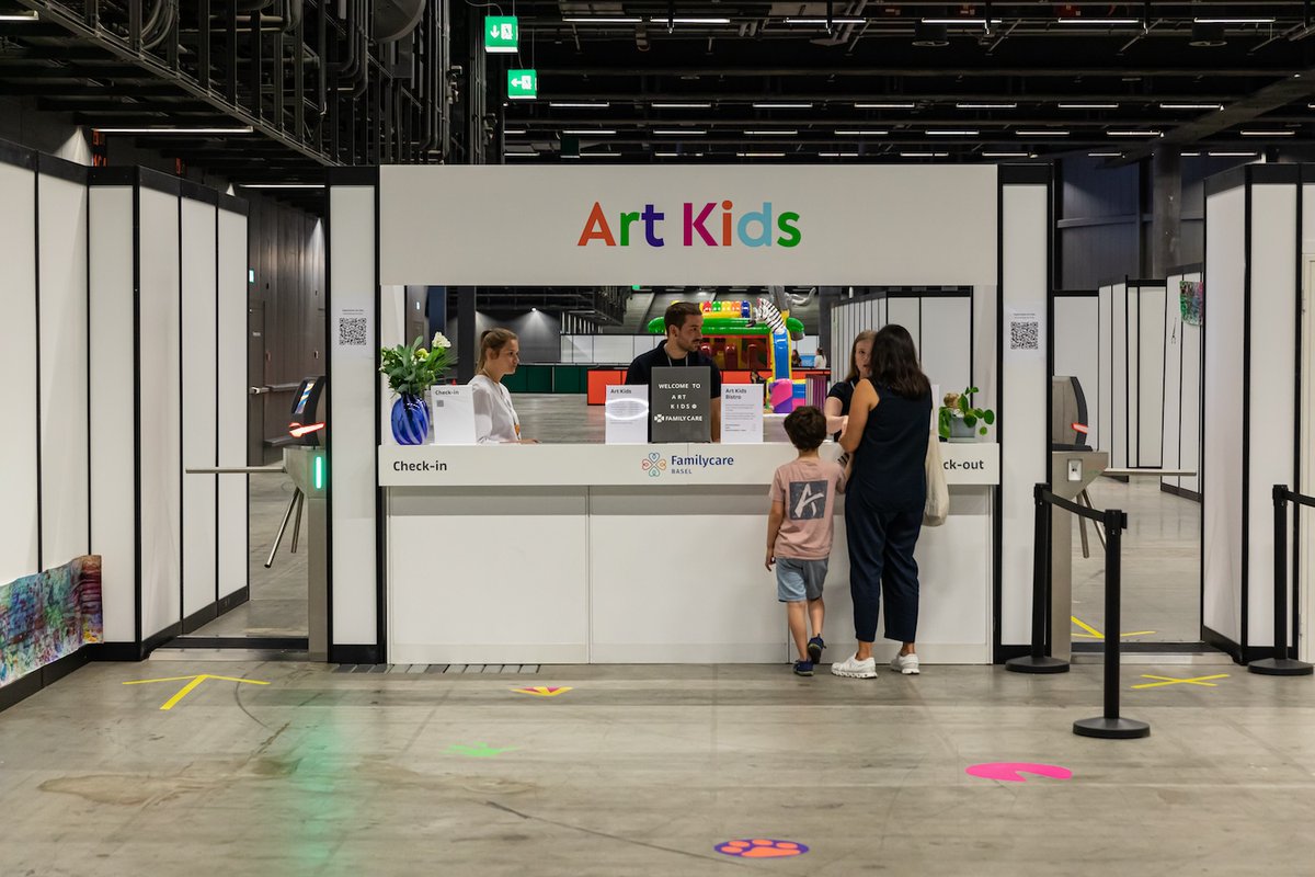 Attending to the show with a little art lover?

In Hall 1.1, Art Kids is a perfect place for children ages 4 - 12 to discover art, under the supervision of Familycare Basel professionals, while their parents visit the fair. 

Pre-register today: bit.ly/3KlQT9C