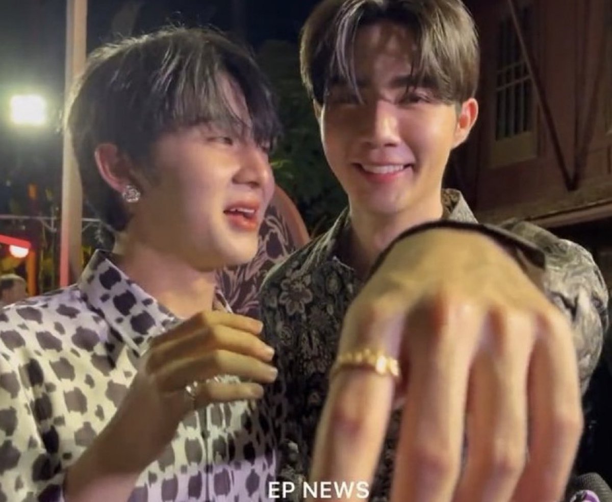 This pic is giving '...AND I SAID YES 🥰' #zeenunew