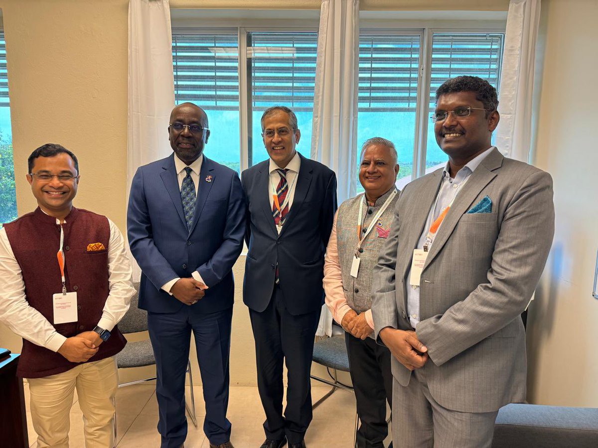 Capacity building figured as important theme in discussion between Hon’ble E P Chet Greene, Foreign Minister of Antigua & Barbuda and Secretary (West), Sh. Pavan Kapoor. FM Chet Greene appreciated India’s support in organizing SIDS and assistance by India during COVID pandemic.