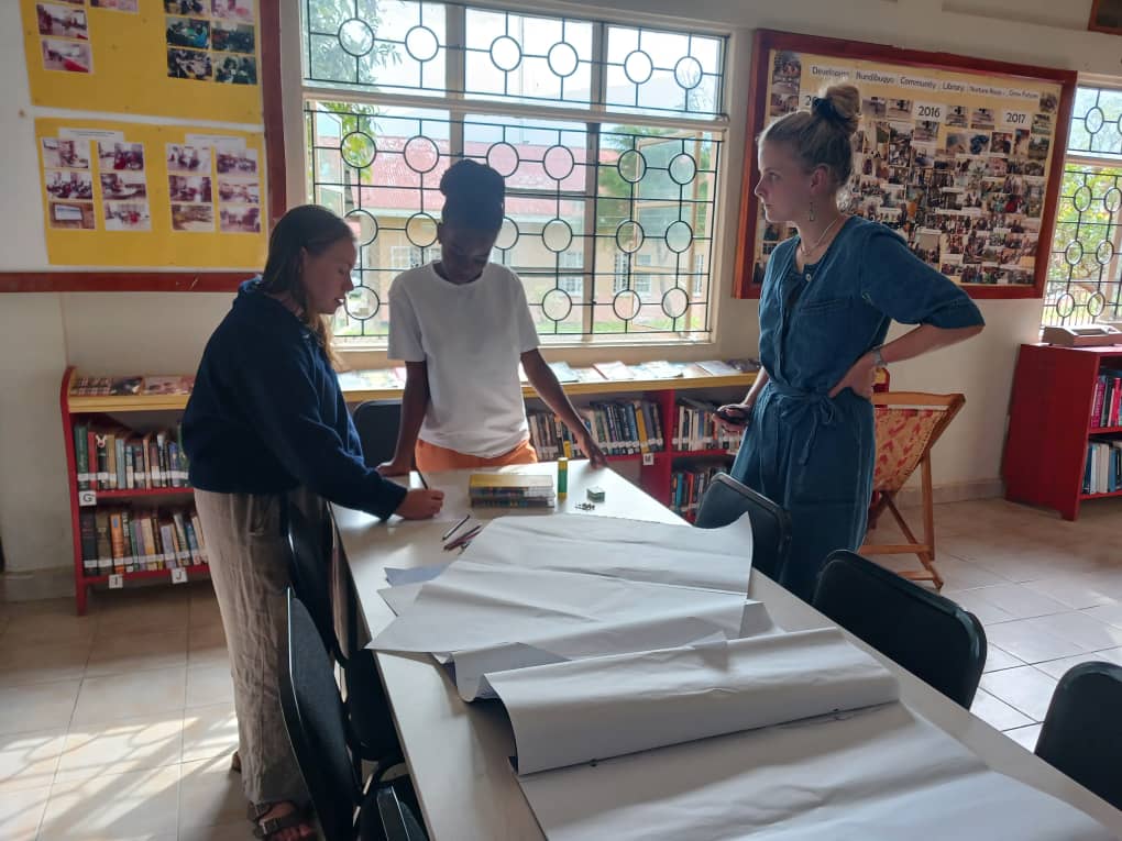 Bundibugyo Community Library 🔥

📸 <a href="/Rayscovia/">amanyabyoona raymond</a>