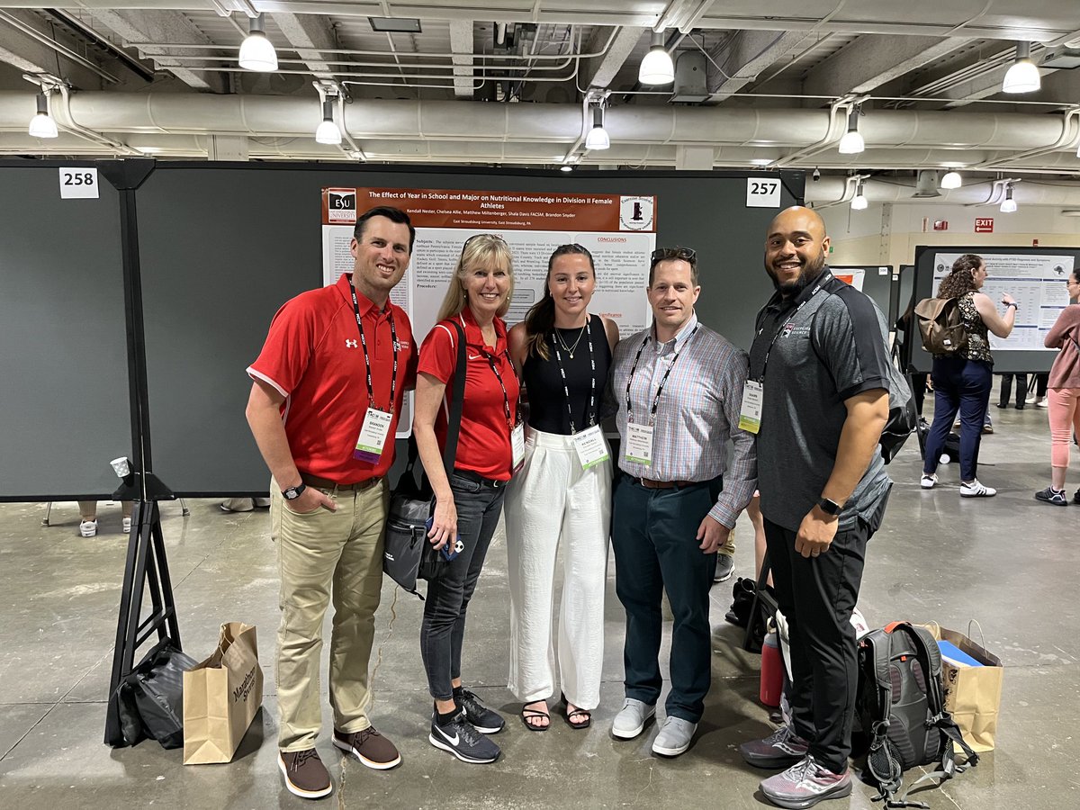 ESU EXSC currently in Boston for the National ACSM conference! #comestudywithus ⁦<a href="/ESUniversity/">East Stroudsburg University</a>⁩