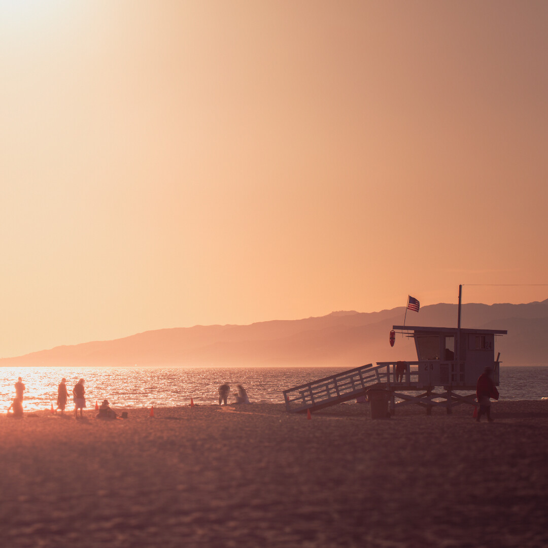 We're so honored that Santa Monica State Beach has placed 6th in the 2024 Readers’ Choice Award for Best Beach In California by @USATODAY @10Best! 🏖️ bit.ly/4dXeVVV Thank you to all who voted for our beautiful beach! 🩵 #SantaMonica #USATODAY #beach #aesthetic #summer