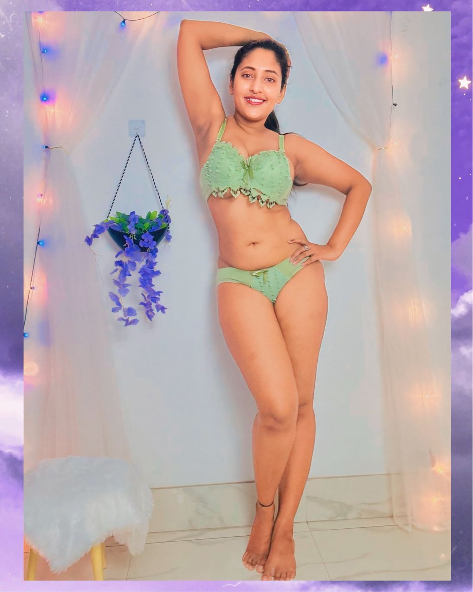 smita_sana_31's tweet photo. I am perfect with my imperfections ✨💚🪽
.
Exclusive https://t.co/VCUD7HF9Ji
.
#natural #cute #curvymodel #actresssmitasana https://t.co/fMzXEC0P3E
