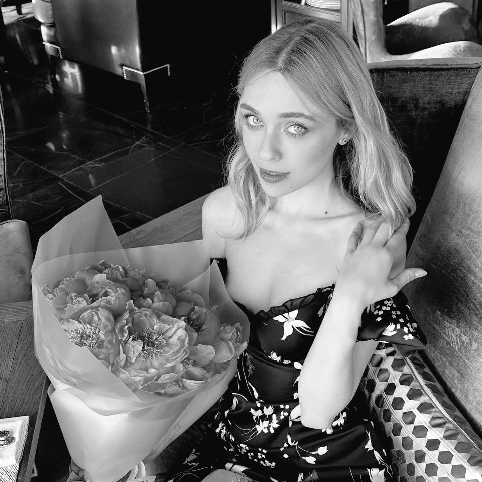 «страдание принять и искупить себя им, вот что надо...»