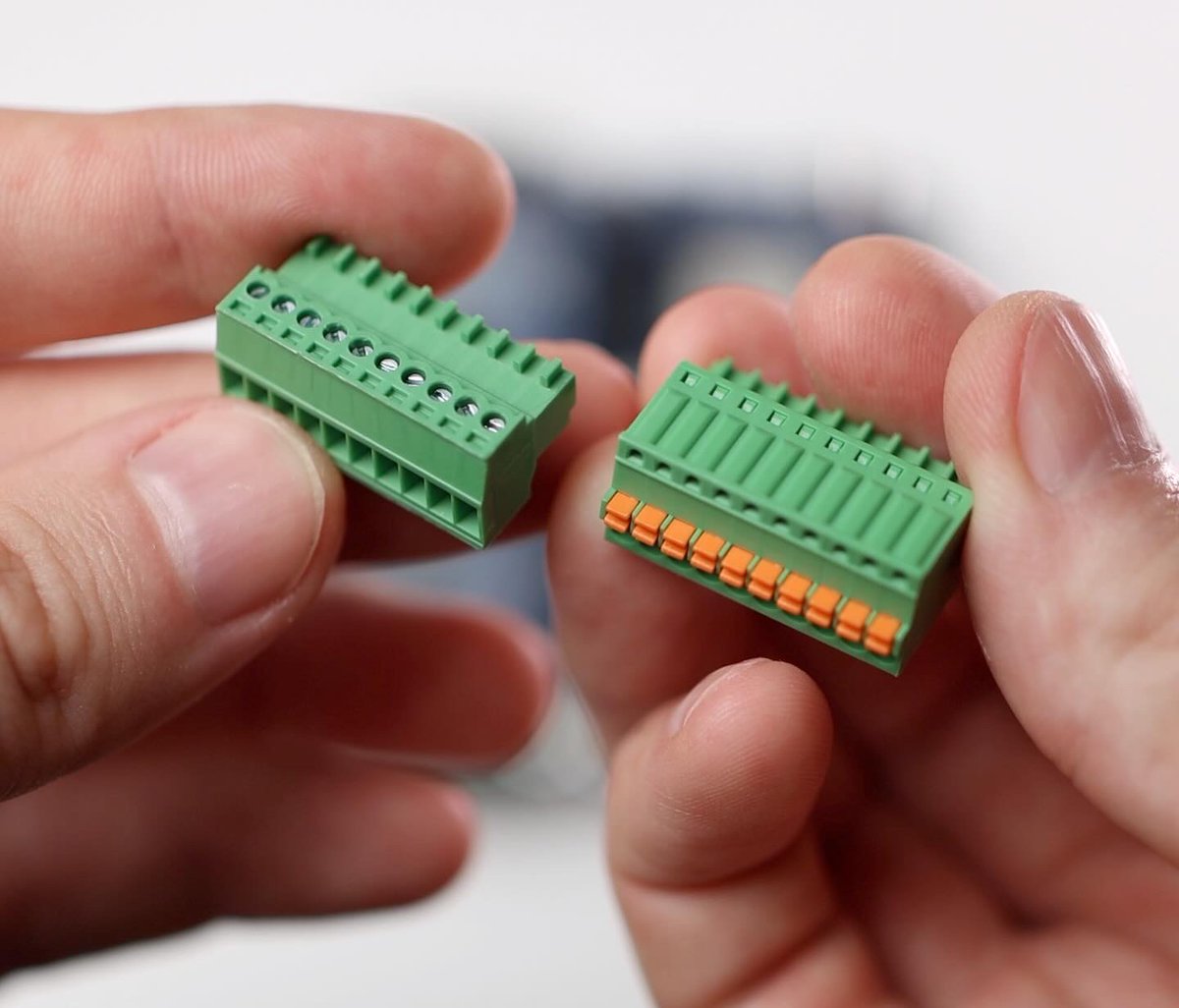 next.module tweet media