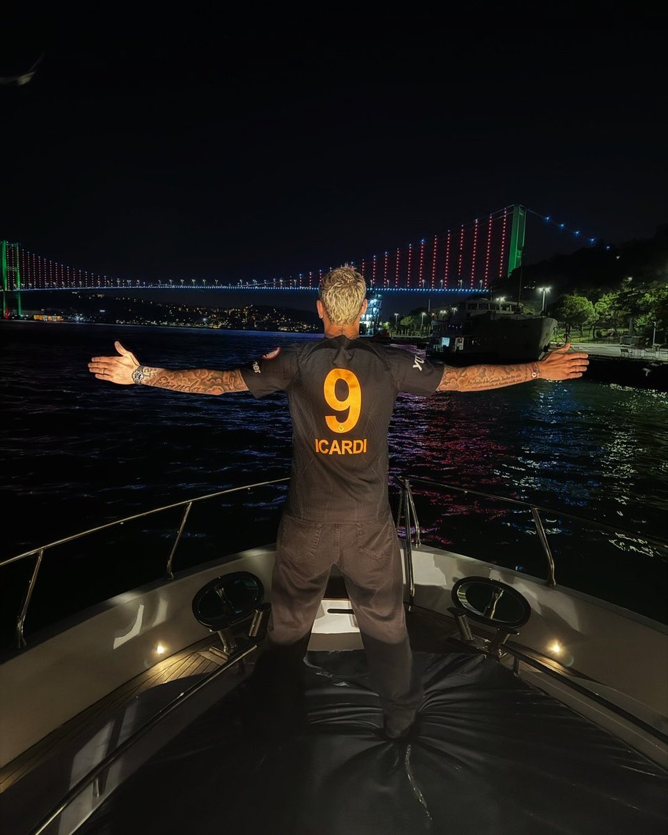 ultrAslan tweet media