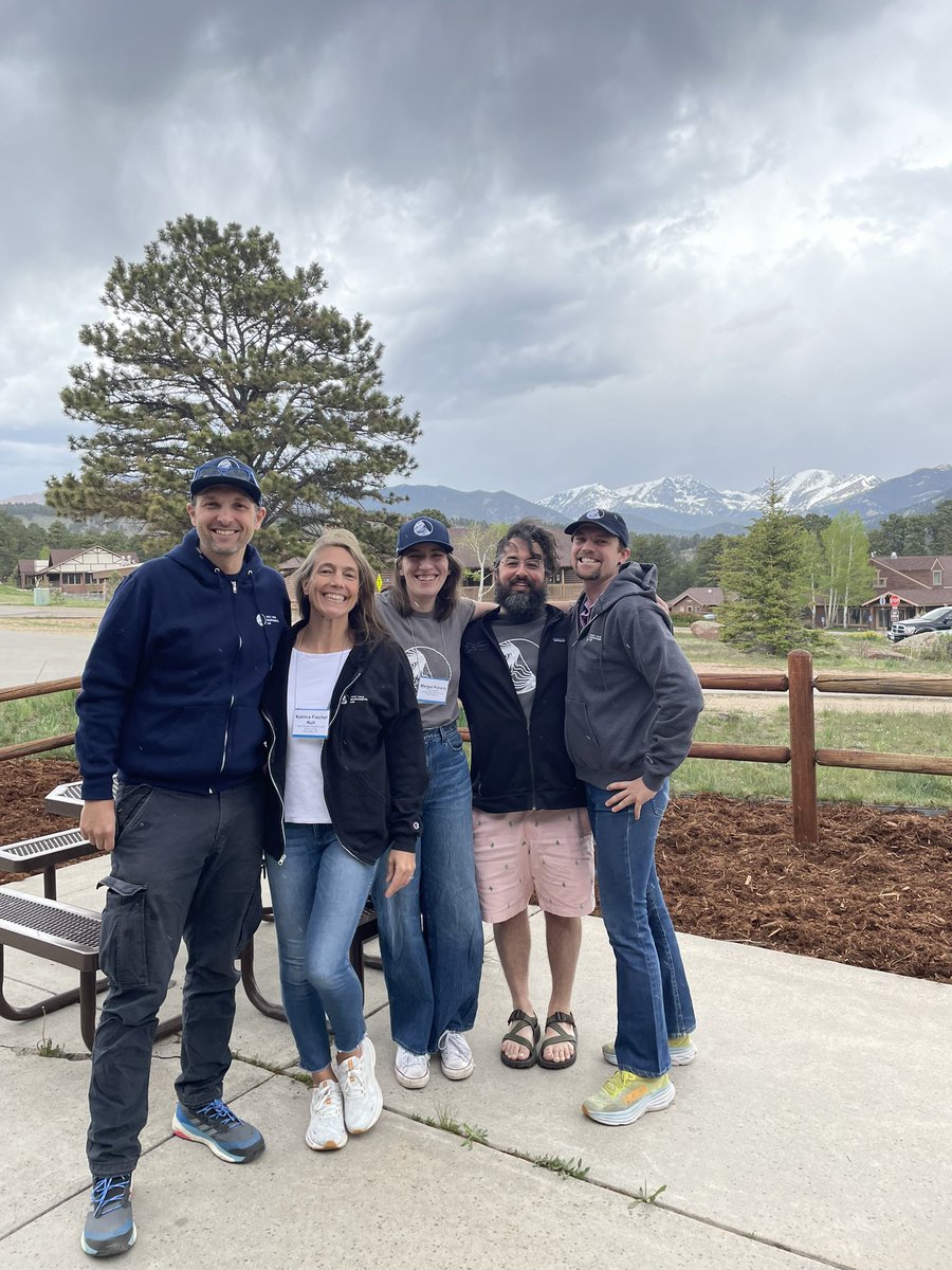 The whole @HaubEnviroLaw @PaceEnviroLaw team @JoshGalperin @MPollans @RinkPaul @ProfKTQ has arrived at the Natural Resources Law Teachers Institute @RockyNPS
