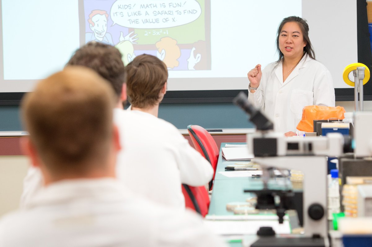 Dr. Theresa Ho @TheresaHo_Micro, honored by Carver College of Medicine, exemplifies commitment to academic excellence. Congratulations Dr. Ho.  bit.ly/4aLPK5H