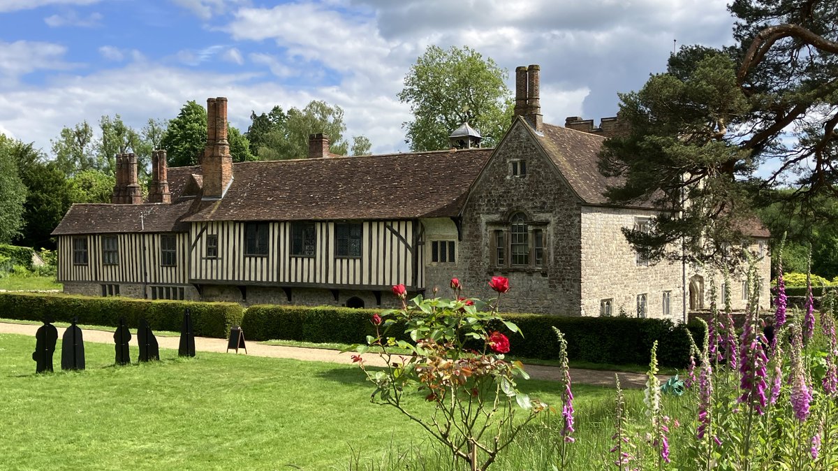 Robert Poll (@_robertpoll) on Twitter photo A fine spring day spent at <a href="/NTIghthamMote/">Ightham Mote</a>, a moated manor house inhabited for seven centuries since 1320 and a wonderfully picturesque example of medieval English vernacular. A fine spring day spent at <a href="/NTIghthamMote/">Ightham Mote</a>, a moated manor house inhabited for seven centuries since 1320 and a wonderfully picturesque example of medieval English vernacular.
