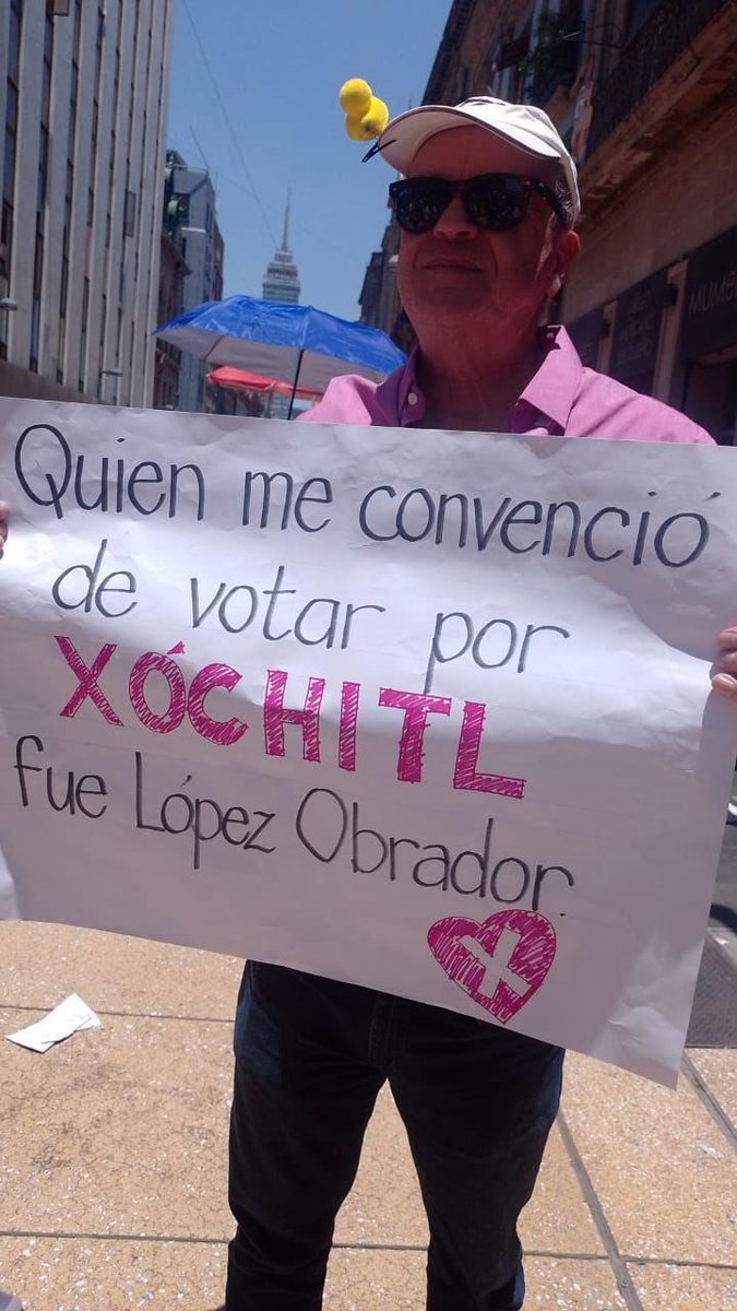 RobyRam1's tweet photo. @callejon_114 A votar por Xóchilt. https://t.co/cOLJot2IrA