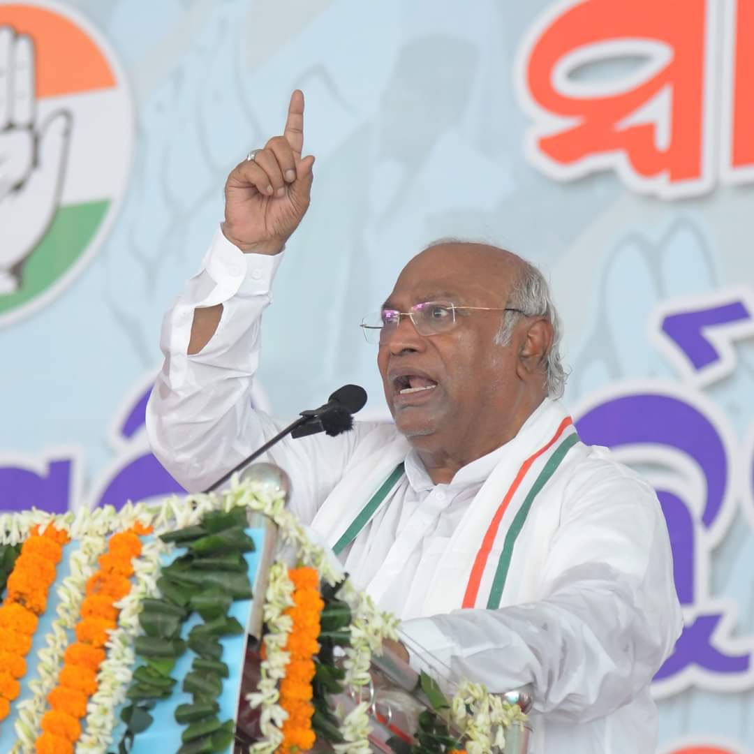 '25 years have passed, yet promises of better water management remain unfulfilled. The government here should hang its head in shame for its blatant neglect. @kharge Ji