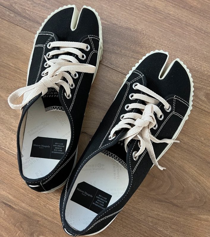 J Farrers tweet media