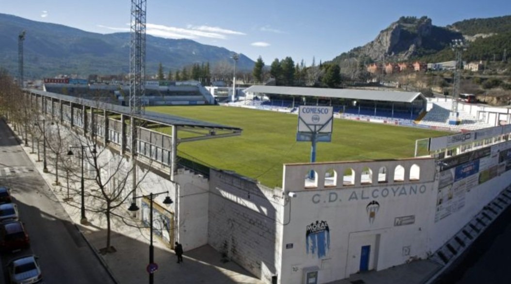 futbol_vivi's tweet photo. 🏟 #ElCollao
#CDAlcoyano https://t.co/X2f4VS8Hbu