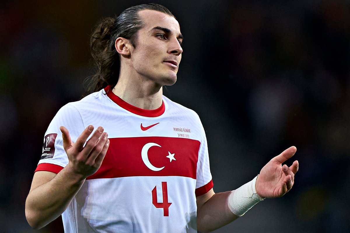 Baixa de peso na Turquia, adversário de Portugal: Çağlar Söyüncü falha o Euro 2024 devido a lesão.