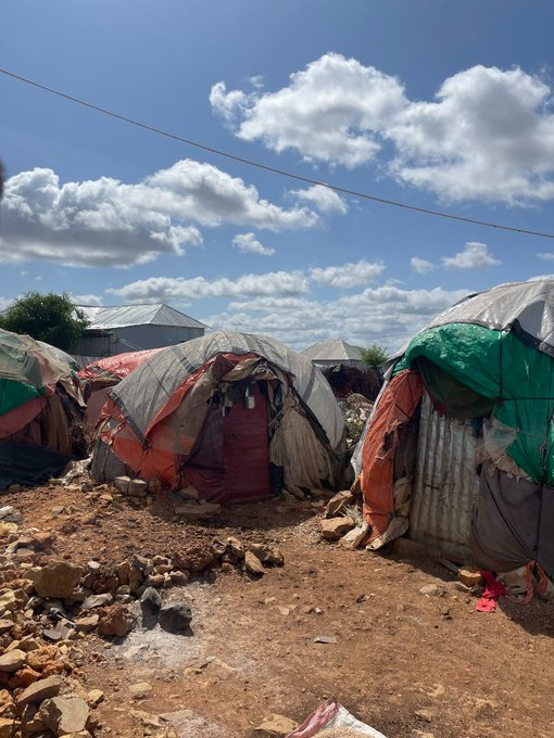 Baidoa #Somalia is home to almost 650,000 people who’ve been internally displaced by the conflict and climate crisis.  The needs of the people here are immense.