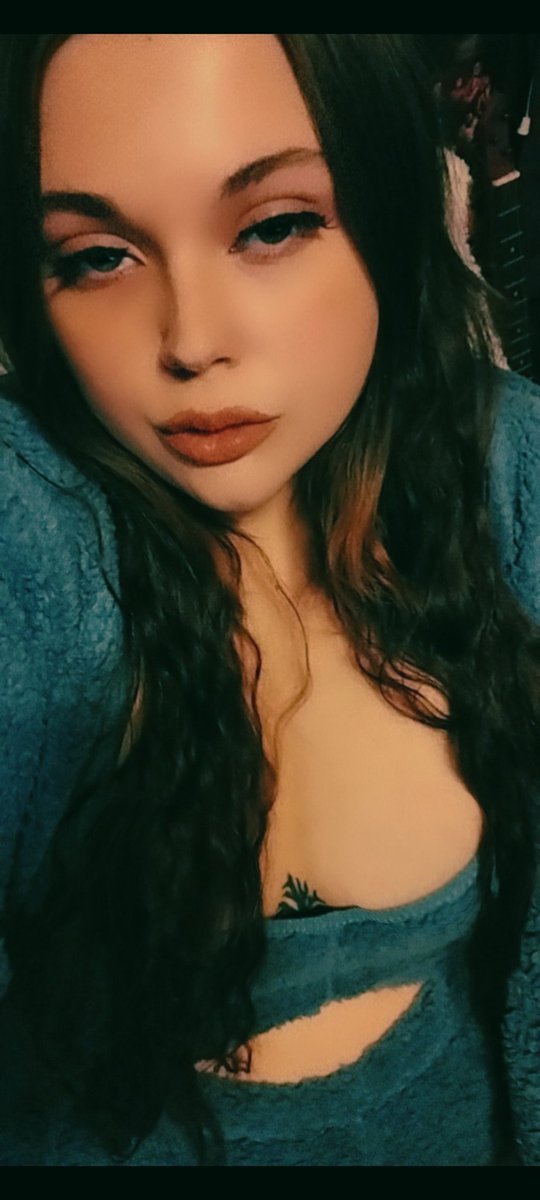 Lucy66666666669's tweet photo. #buyingcontent #SellingContent #snapchat #instagram #facebook #Barbecue #summer https://t.co/hanTIhWA1T
