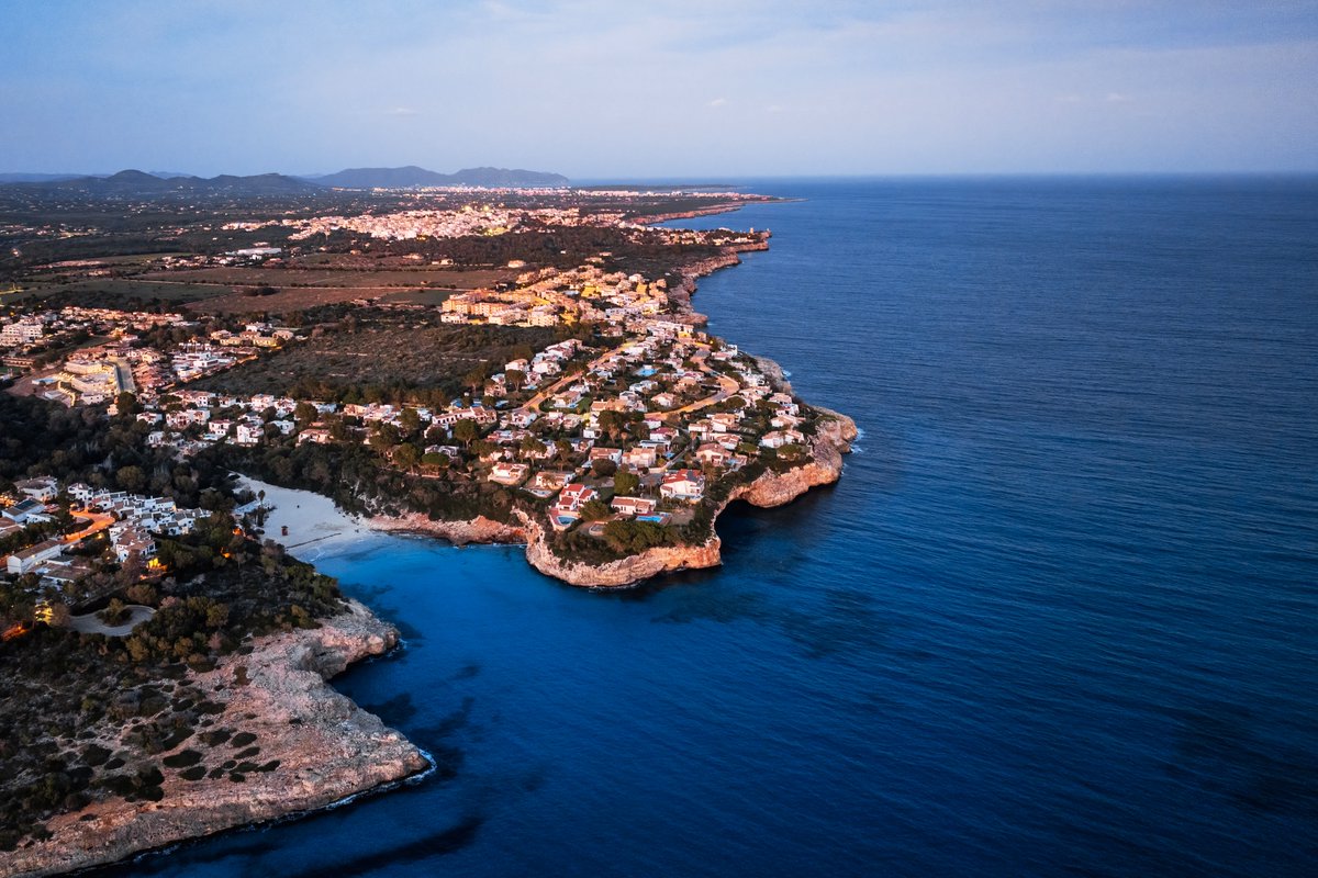 new 'based parliament' drop alert!🔵

At wit's end by <a href="/bombaymalayali/">Anand ആനന്ദ് आनंद 🦉</a> 
ed. of 10
0.025 $eth