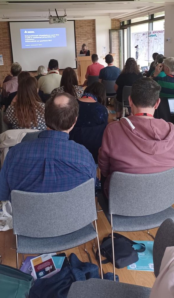 lucybmoore's tweet photo. Having a fascinating time at the #GrowingFaith research conference with old and many new friends. And SO many ideas! @GrowingFaithFdn https://t.co/sySDqjTGtk