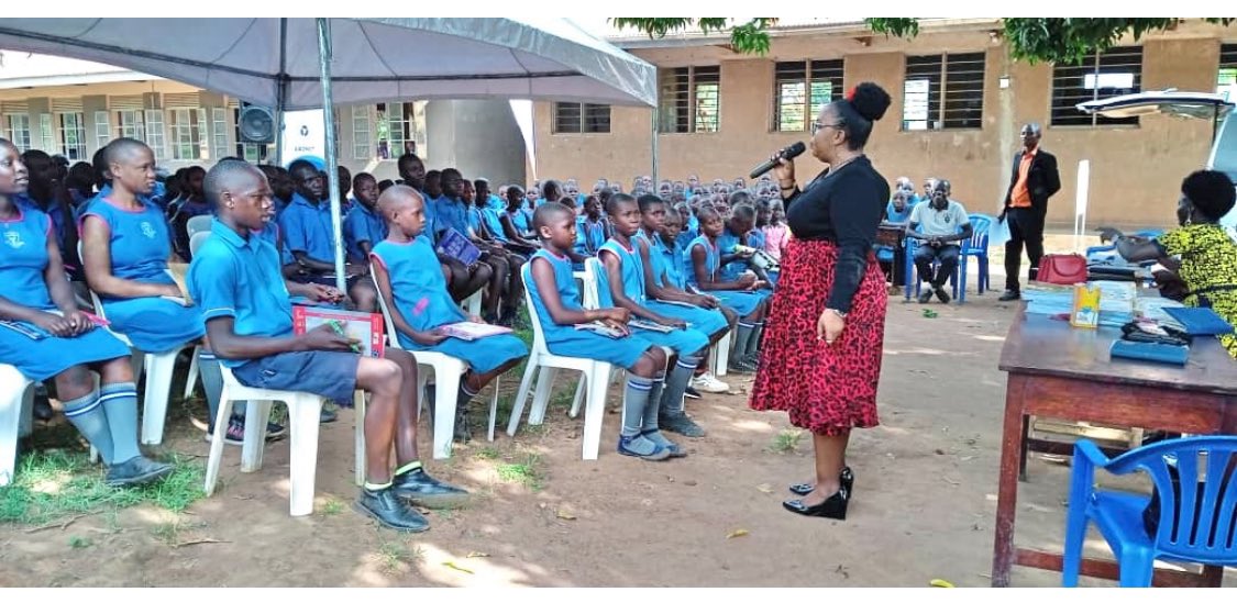 Today at Kidiki Primary School, Kamuli under @uwonet FATE Project, I was delighted to sensitize pupils on how to speak up against sexual harassment &access justice. Sharing my personal experience helped many pupils who shared lessons learned on ending teenage pregnancies & SGBV.