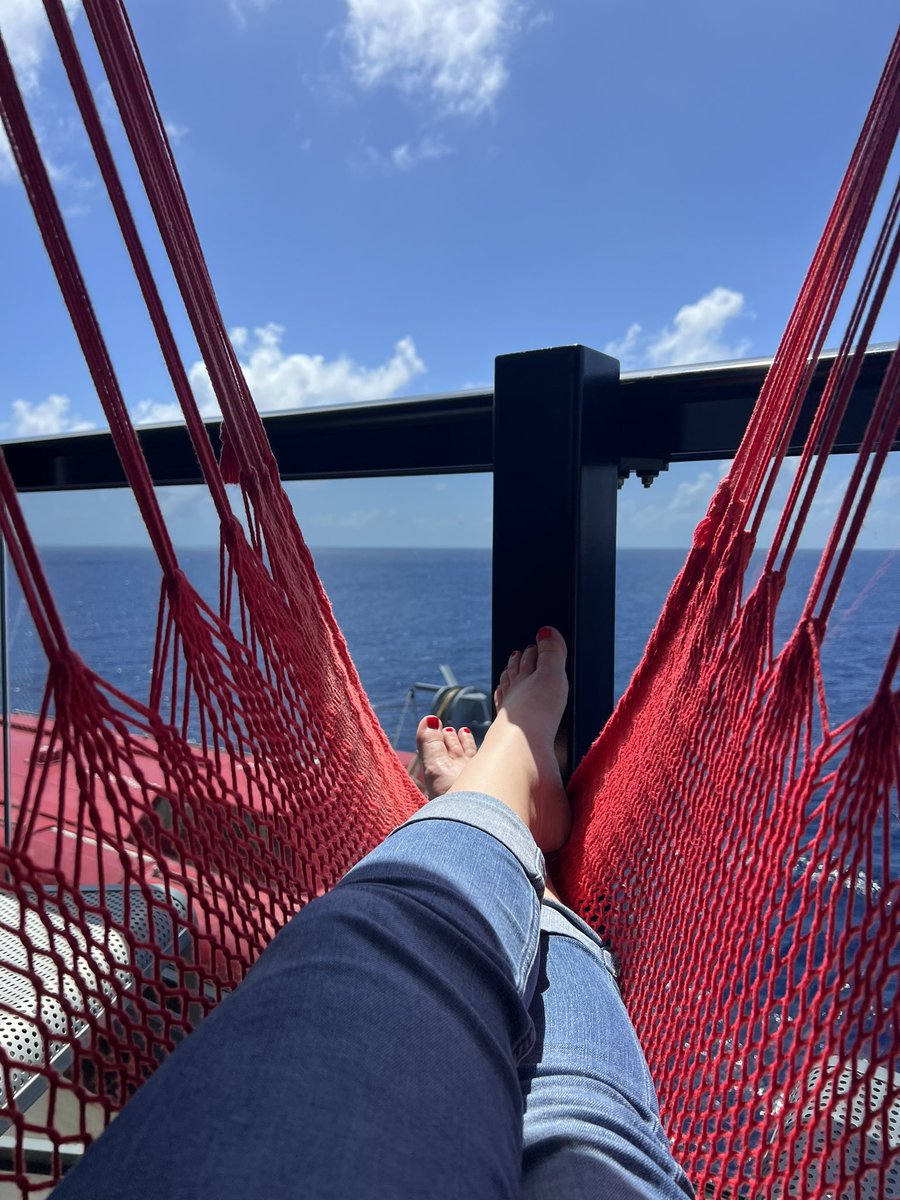 I couldn’t wait until December to cruise again… so I booked my first solo cruise on the Valiant Lady! 🧜‍♀️

Just 4 more weeks until I’m back in a @VirginVoyages hammock! ⚓️ 

#virginvoyages #valiantlady #cruise