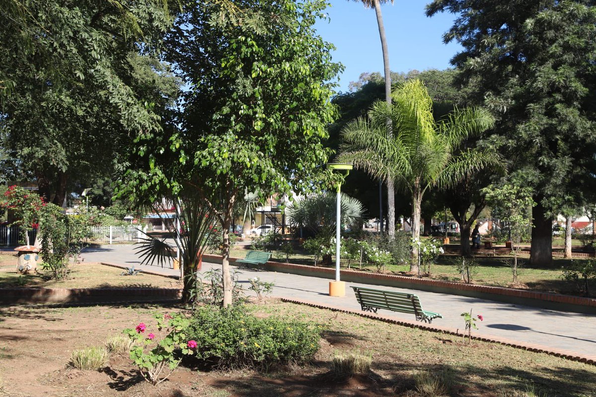 GustavoSaenzOK's tweet photo. Junto al intendente de Apolinario Saravia, Marcelo Moisés, inauguramos las obras de la plaza principal, que cuenta con internet libre para los vecinos y forma parte de las políticas públicas que llevamos adelante a través de @SALTICSE para la inclusión digital (+) https://t.co/DjHNAXpoZd