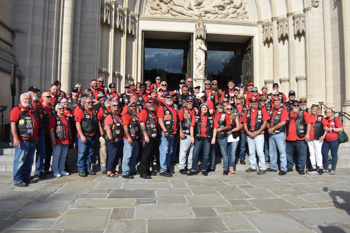 AMVETSHQ's tweet photo. Rolling to Remember had a fantastic turnout! Here's a #Recap of our Memorial Day weekend, starting with the Blessing of the Bikes.  #RollingToRemember2024 #MemorialDay #BlessingOfTheBikes https://t.co/DFnbJ6ZAGb
