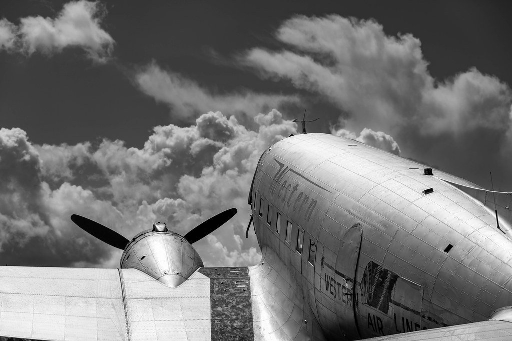 A few shots from @ShuttleworthTru D-Day weekend with the @DDaySquadron #dday80 #dc3 #c47