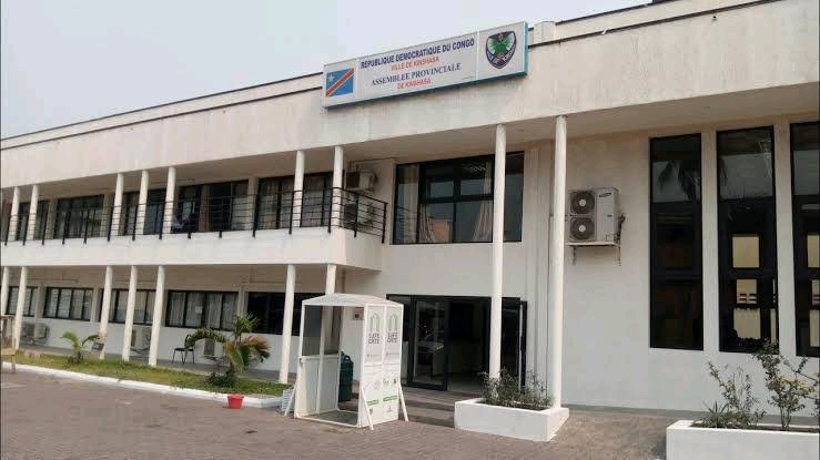 congosika1's tweet photo. 🚨🚨🚨 Urgent !!! Urgent !!! Scandale de Détournement de Salaires Secoue l'Assemblée Provinciale de Kinshasa #Apk #kinshasa 
le nouveau président de l'Assemblée Provinciale de Kinshasa est accusé d'être impliqué dans un détournement ..
@YvesBuya1 @PatrickLokala_ @IsralMutombo11 https://t.co/TQ0EcOLPDK