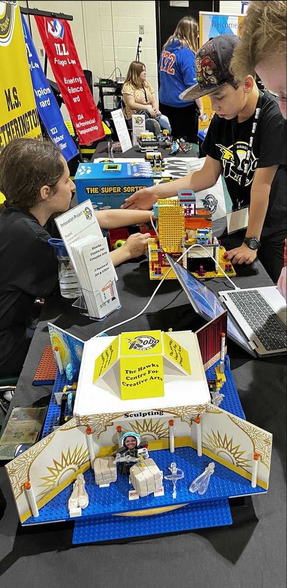 The Robohawks <a href="/Hetherington/">ashley ⁷ ☻ ⊙⊝⊜</a> had an exciting day at the Robotic Showcase <a href="/StClairCollege/">St. Clair College</a>. They were thrilled to be invited to present some of their robotic projects <a href="/WEtechAlliance/">WEtech Alliance</a> <a href="/ChuckStoffle/">ChuckStoffle</a> <a href="/gecdsbpro/">GECDSB PR</a> <a href="/firstlegoleague/">FIRST LEGO League</a>