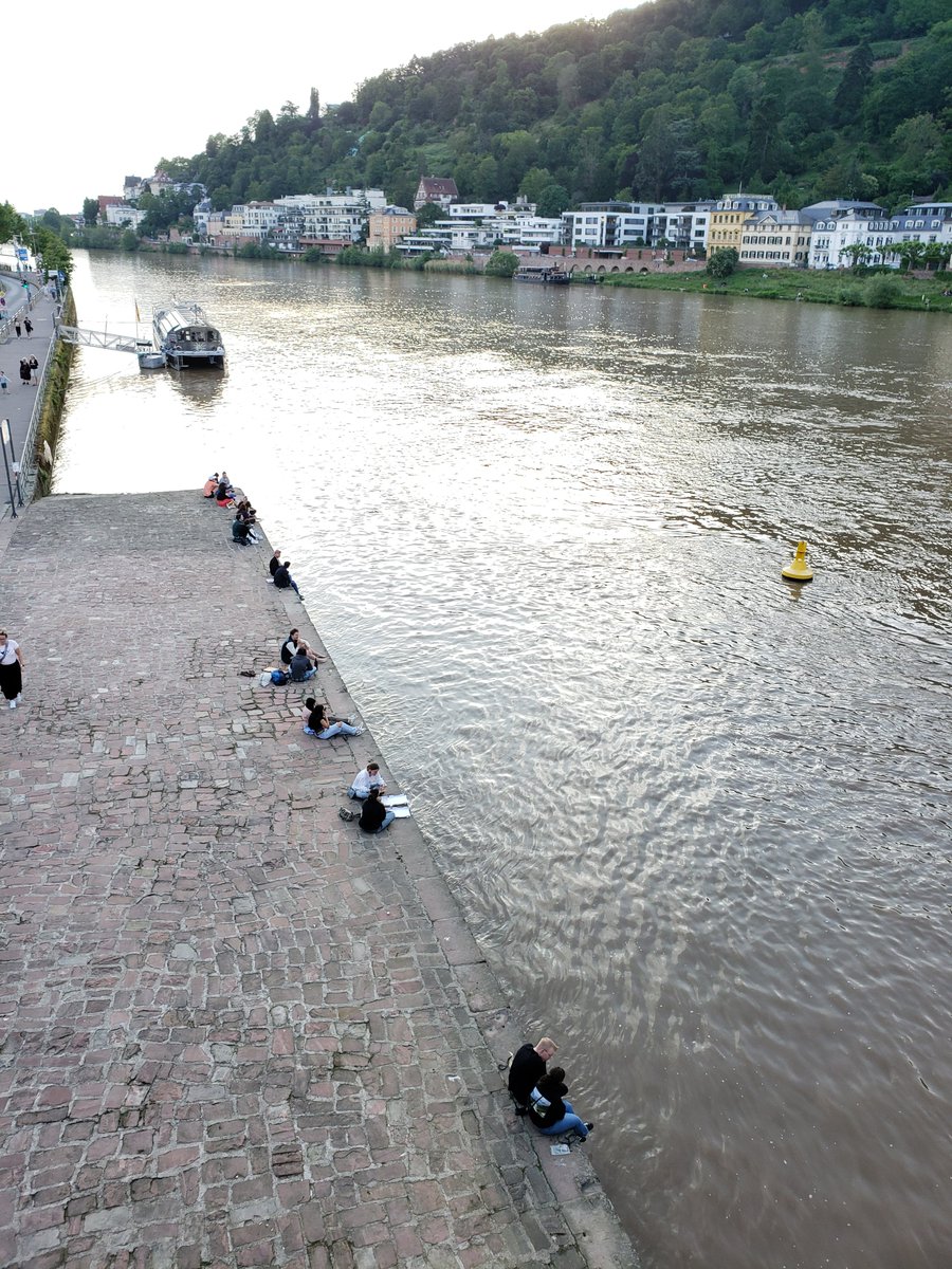 These people had the right idea on how to enjoy the evening. Along the Neckar River in Heidelberg, Germany.
#travelerrandy