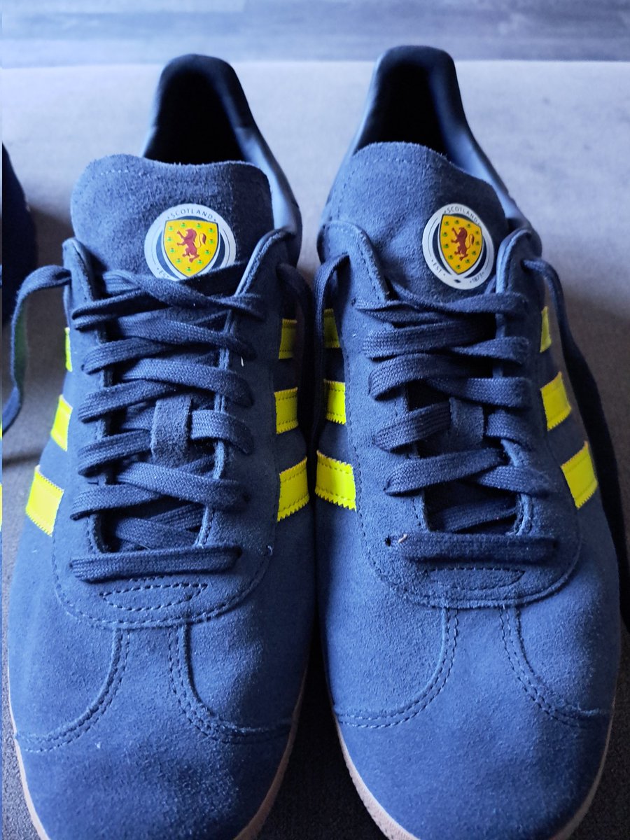 kaiser13020's tweet photo. @adiFamily_ new trainer day.  Mon the Scotland #Euro2024 https://t.co/BjKGuu5WrF