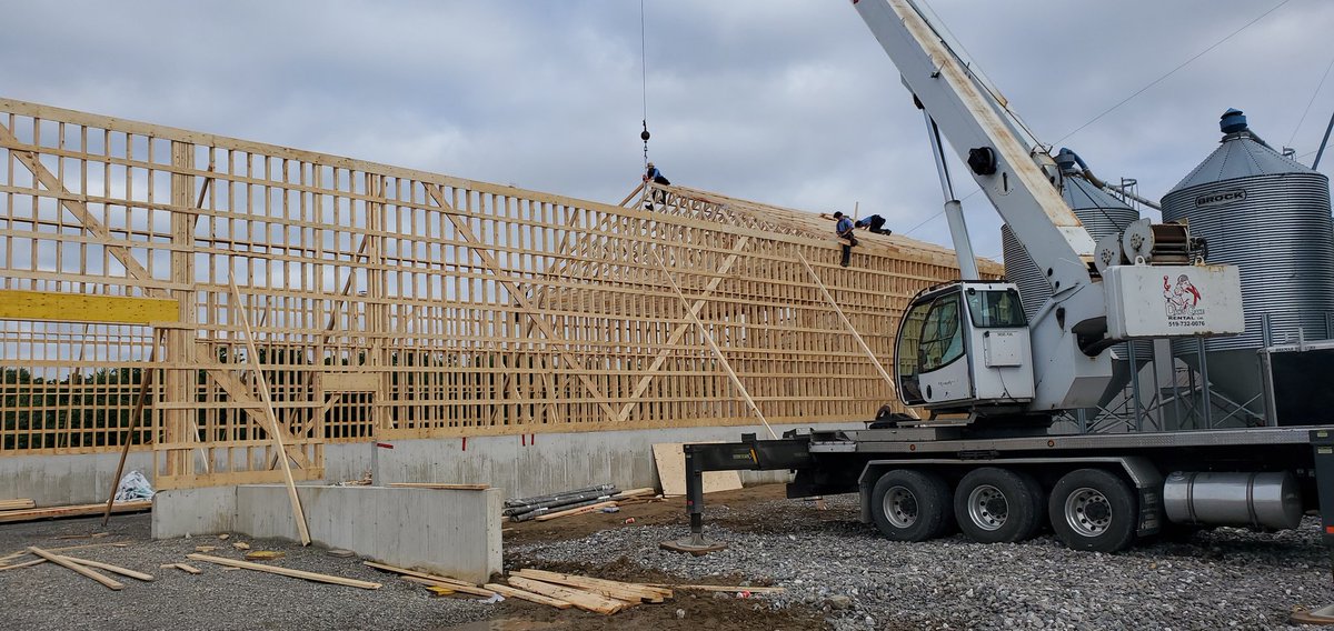 agourmetfarmer's tweet photo. Chop chop. Started setting trusses at 8am... and here we are. Impressive workers they are. 
#makingroom
#moreoil 
#ontag https://t.co/gZijNtwJfz