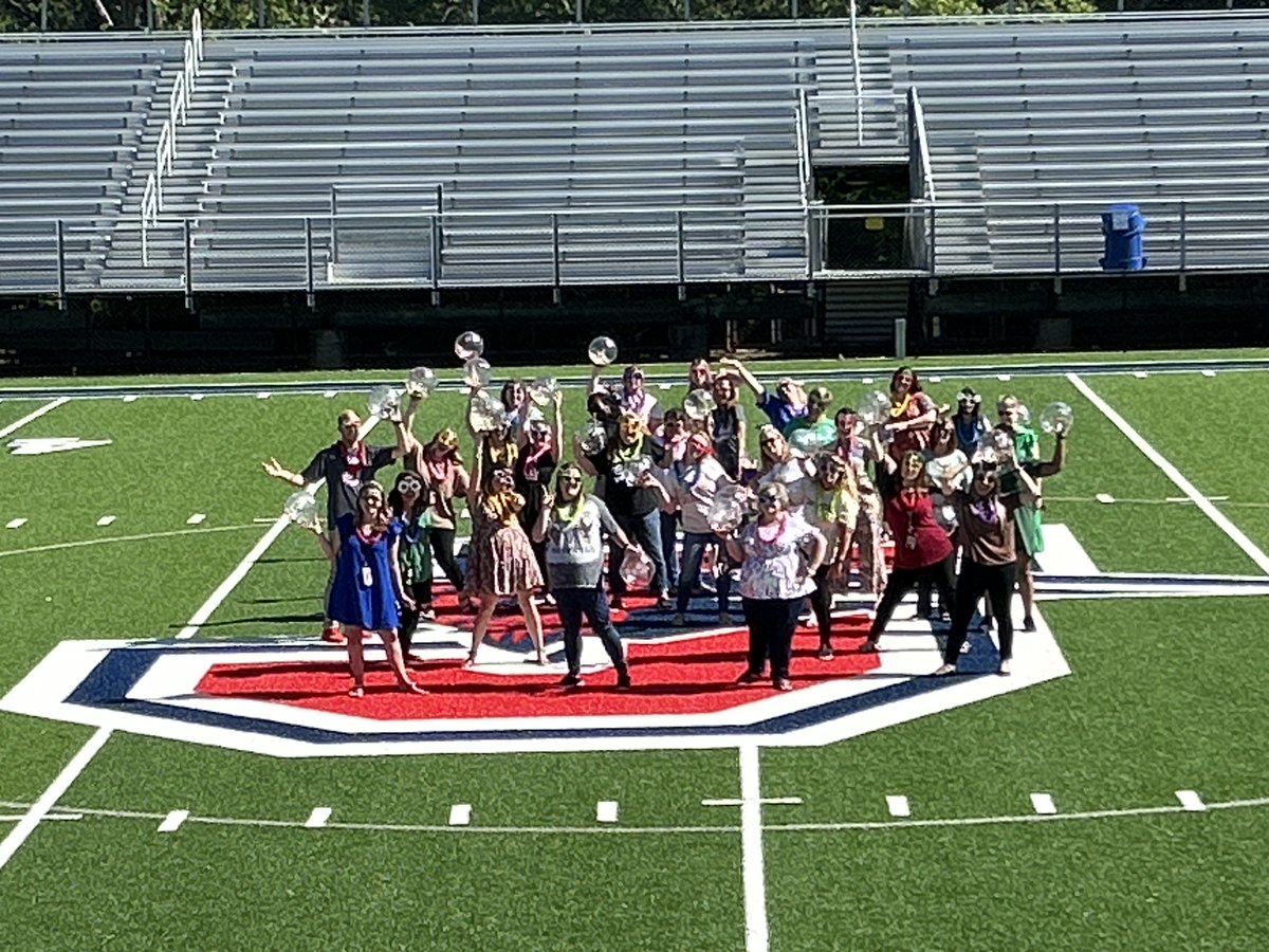 AngelNauck's tweet photo. We had a BALL celebrating our first year successes and creating our 2024-2025 Growing Readers BUCKET LISTS! 
@GOSA_GA @GrowingRdrsGA @Griffin_RESA @ButtsCoSchools #GAGrowsReaders https://t.co/neuruG4pQW