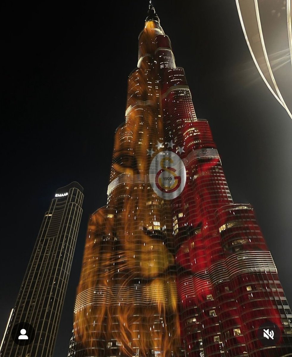 Burj Khalifa, Dubai'de Şampiyon Galatasaray arması.